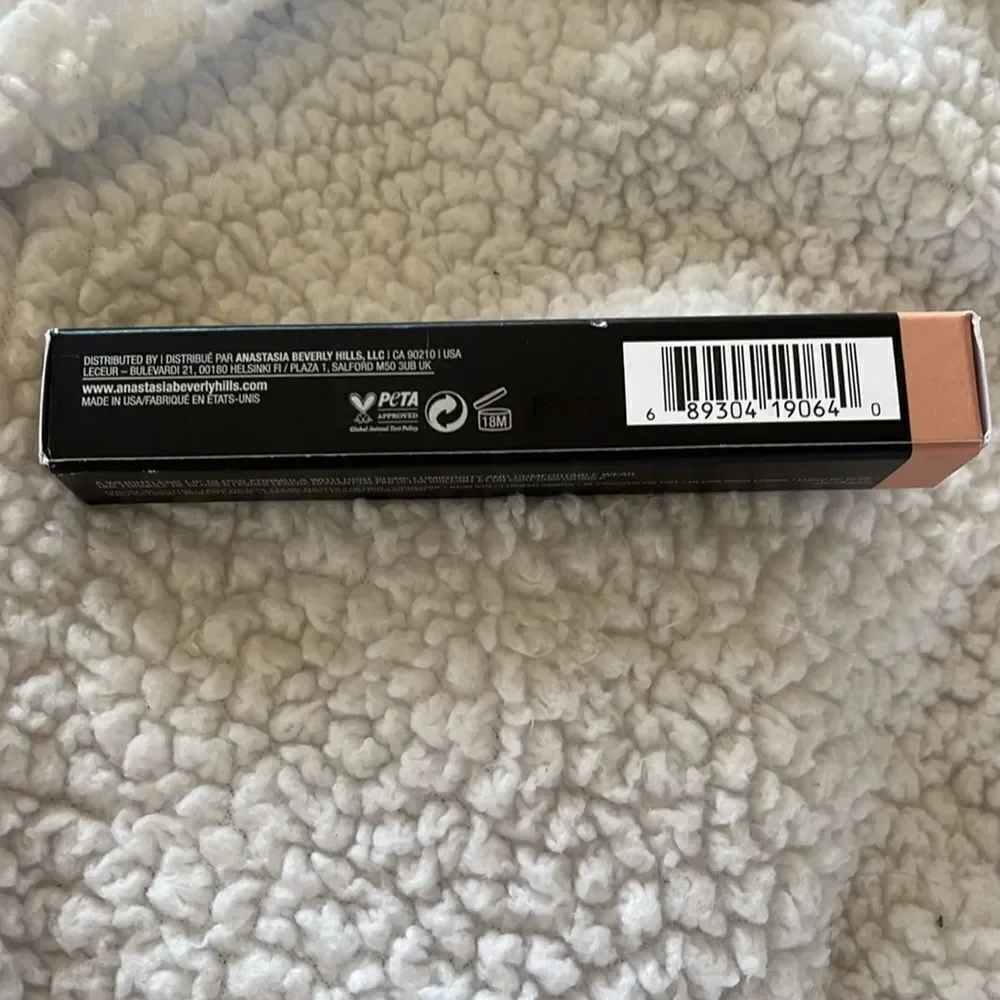 Anastasia Beverly Hills Lip Gloss in Cantaloupe NIB